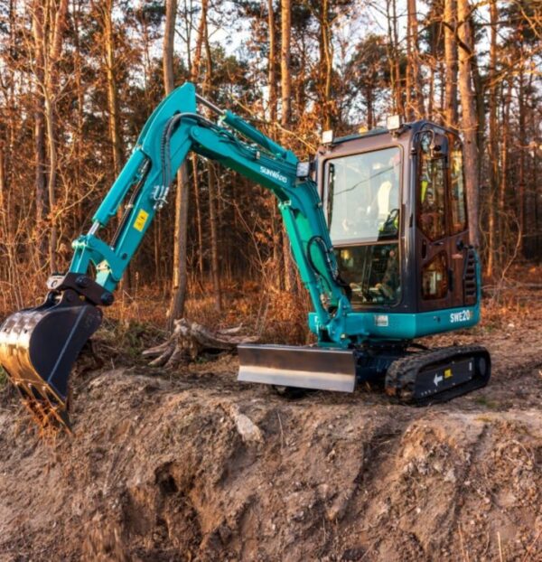miniexcavadora_Sunward_azul